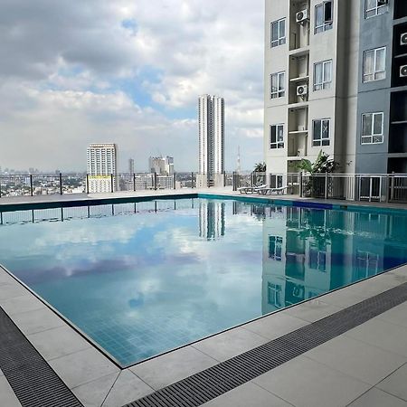 Chic City Nook At Victoria Sports Manila Exterior foto